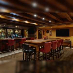 It’s A Wing Thing! Unlimited Wings All Day Long At Charlie’s Four Points By Sheraton