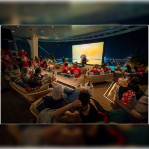 Celebrate The Season Above Dubai’s Sparkling Skyline At AURA Skypool